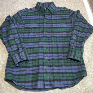 Taylor Stitch The Yosemite Shirt in Blackwatch Plaid